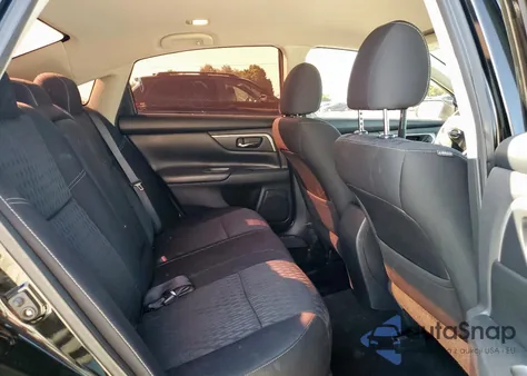 2017 Nissan Altima 2.5 z USA, uszkodzony, nr VIN 1N4AL3AP1HC217050